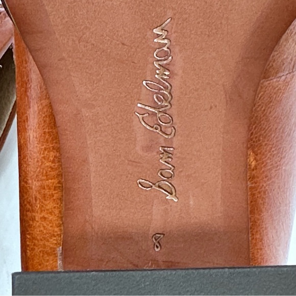 Sam Edelman Quincy Loafer. Size 8 - Picture 8 of 9